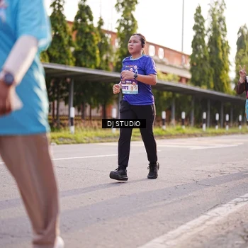 Runner Photo 8381068
