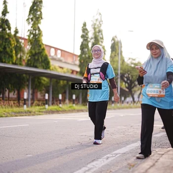 Runner Photo 8381072