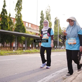 Runner Photo 8381074