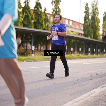 Runner Photo 8381077