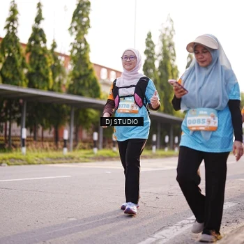 Runner Photo 8381086