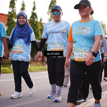 Runner Photo 8381089