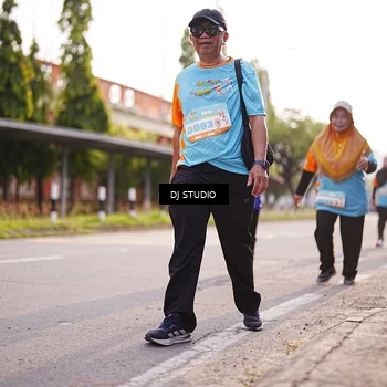 Runner Photo 8381101