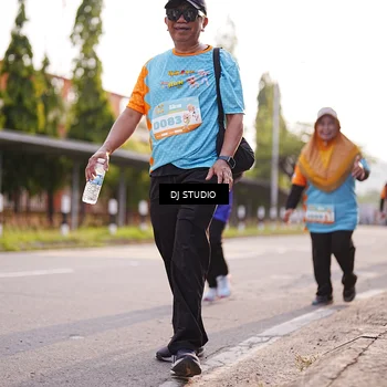 Runner Photo 8381110