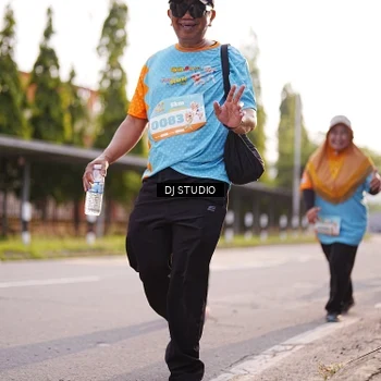 Runner Photo 8381116