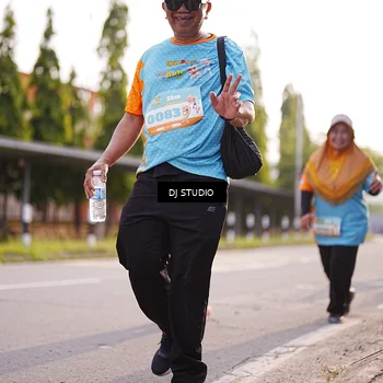 Runner Photo 8381117