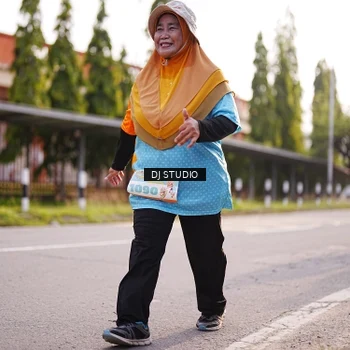 Runner Photo 8381134