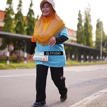 Runner Photo 8381135