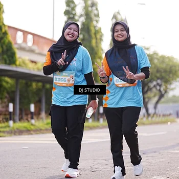 Runner Photo 8381143