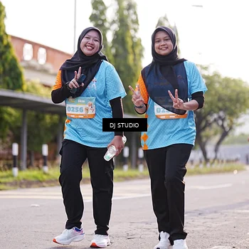 Runner Photo 8381145