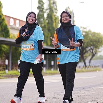 Runner Photo 8381147
