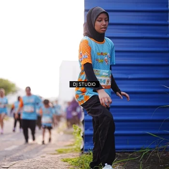 Runner Photo 8381154