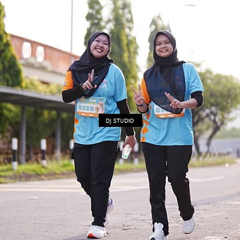 Runner Photo 8381168
