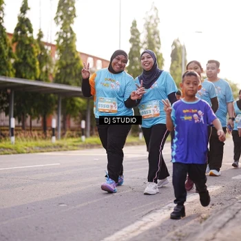 Runner Photo 8381202