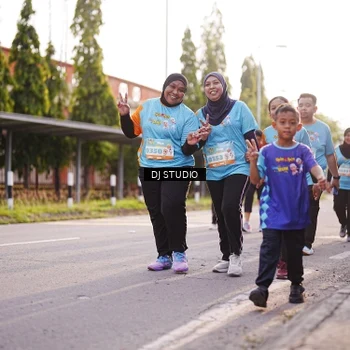 Runner Photo 8381208
