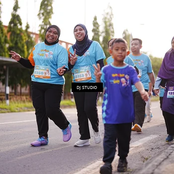 Runner Photo 8381219