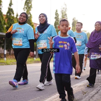 Runner Photo 8381225