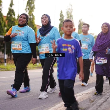 Runner Photo 8381227