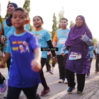 Runner Photo 8381230
