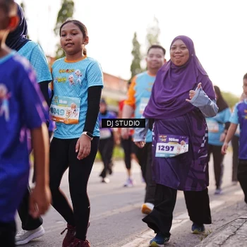 Runner Photo 8381235