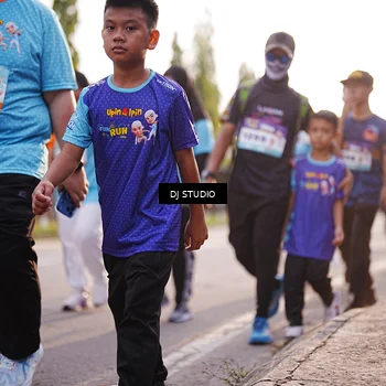 Runner Photo 8381256