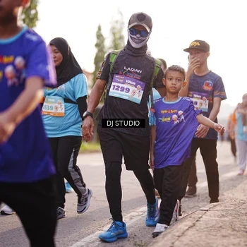 Runner Photo 8381260