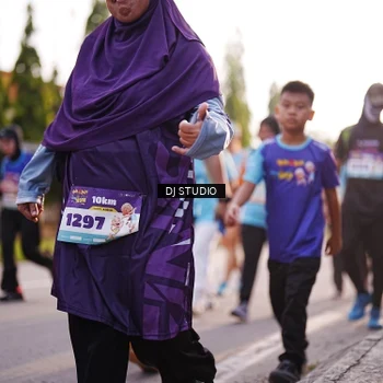 Runner Photo 8381262