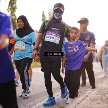 Runner Photo 8381263