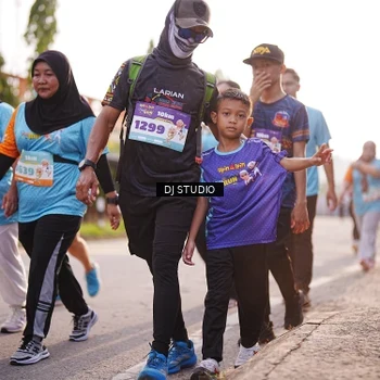 Runner Photo 8381268