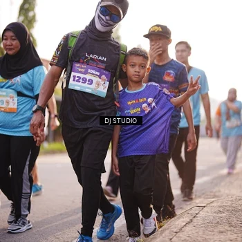 Runner Photo 8381272