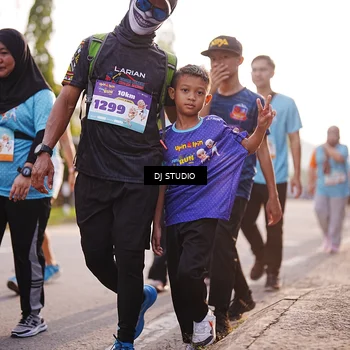 Runner Photo 8381274