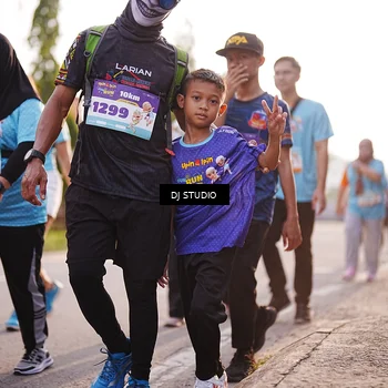 Runner Photo 8381276