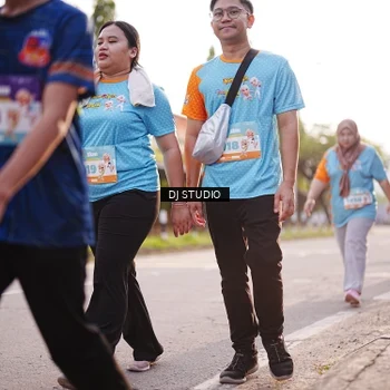 Runner Photo 8381285
