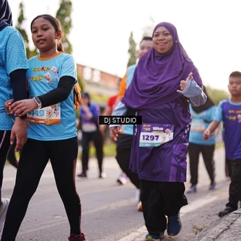 Runner Photo 8381301