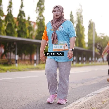 Runner Photo 8381308