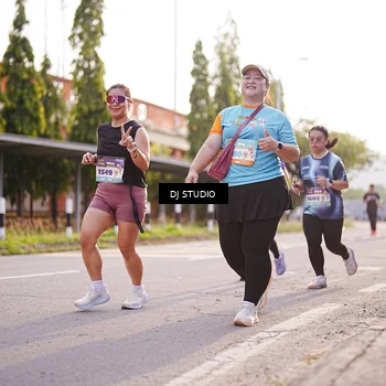 Runner Photo 8381336