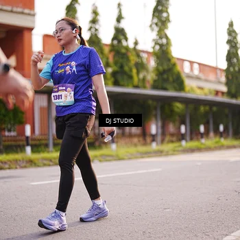 Runner Photo 8381347