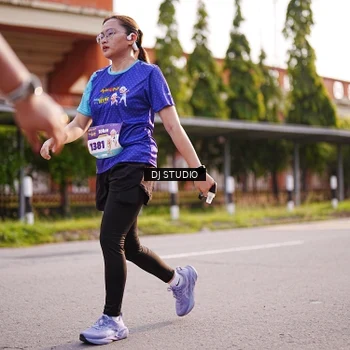 Runner Photo 8381350
