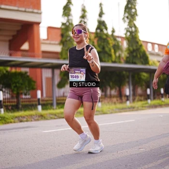 Runner Photo 8381352