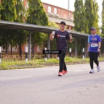 Runner Photo 8381358