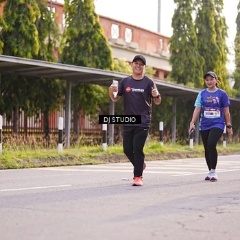 Runner Photo 8381360