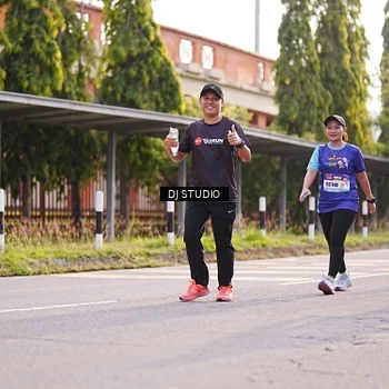 Runner Photo 8381363