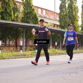 Runner Photo 8381367