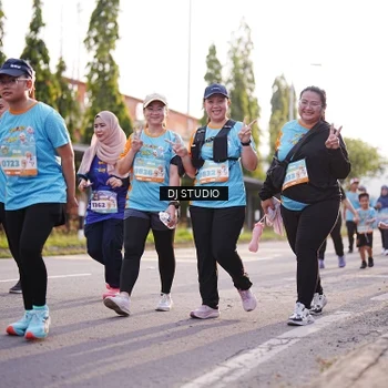 Runner Photo 8381388