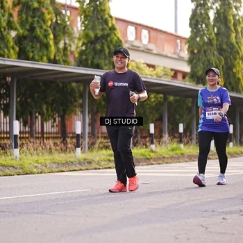 Runner Photo 8381390