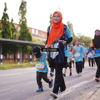 Runner Photo 8381392