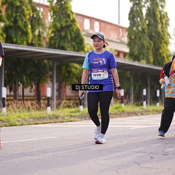 Runner Photo 8381399