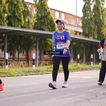 Runner Photo 8381405
