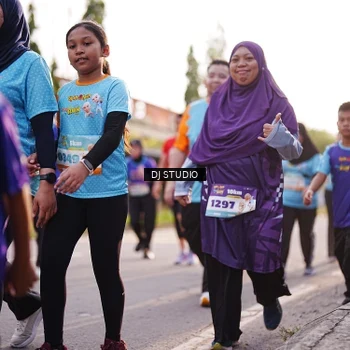 Runner Photo 8381418
