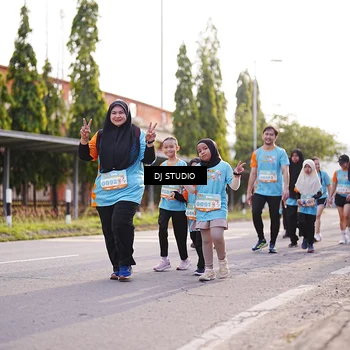 Runner Photo 8381424